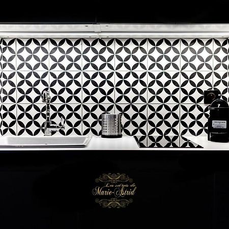 Les Secrets De Marie-Astrid, Suite Love Room Bordeaux Bagian luar foto