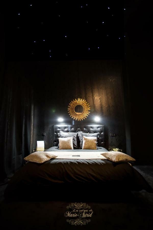 Les Secrets De Marie-Astrid, Suite Love Room Bordeaux Bagian luar foto